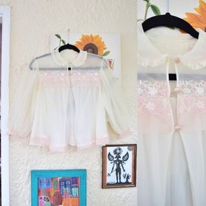 50s white pastel pink coquette lingerie puff sleeve bed jacket (M)